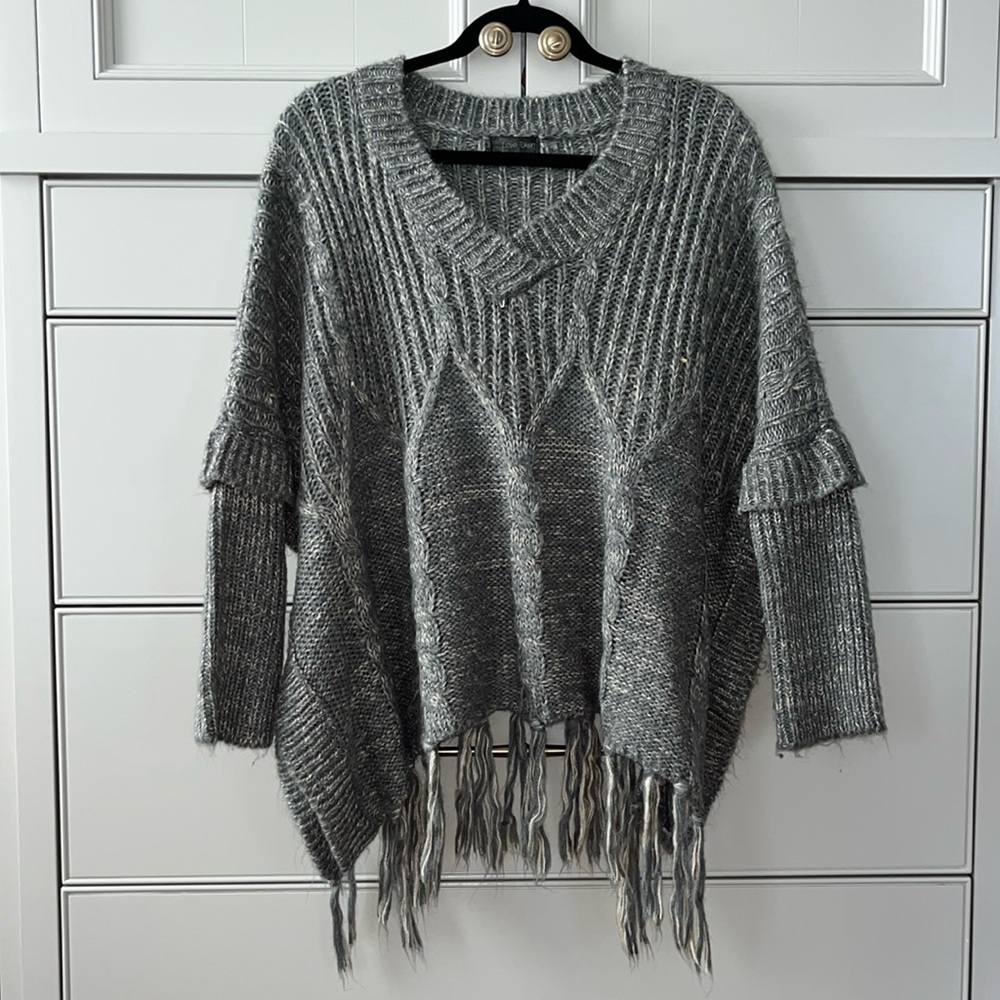 Love Token sweater